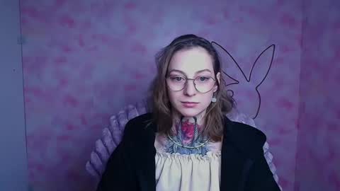 Snapshot of alexa_kittie chatting on 02.05.26 Alexa online show from 02.05.26