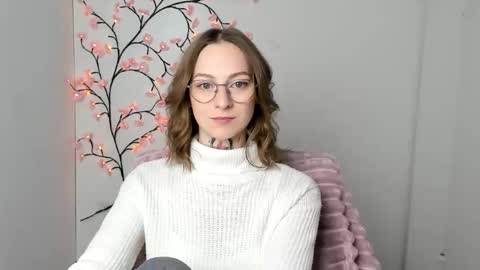 Snapshot of alexa_kittie chatting on 02.07.26 Alexa online show from 02.07.26