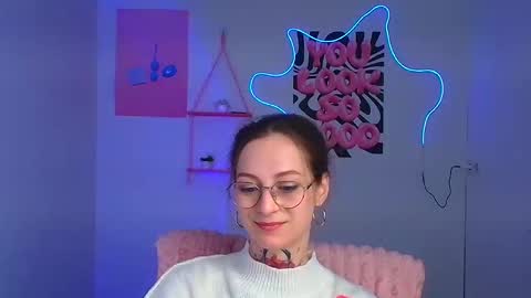 Snapshot of alexa_kittie chatting on 02.14.26 Alexa online show from 02.14.26