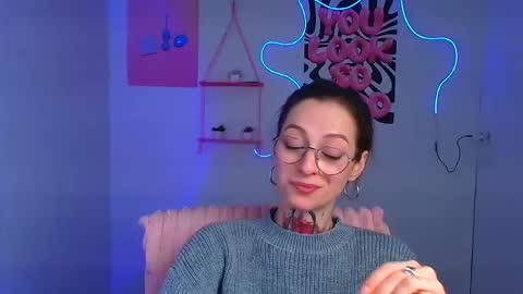 Snapshot of alexa_kittie chatting on 02.15.26 Alexa online show from 02.15.26