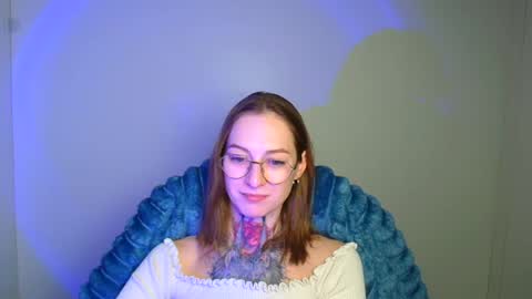 Snapshot of alexa_kittie chatting on 02.24.26 Alexa online show from 02.24.26