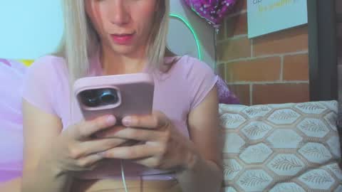 alexa latina online show from 09.27.25