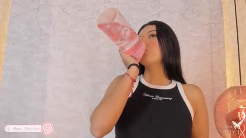 Alexa Millers online show from 03.10.26