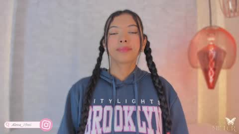 Alexa Millers online show from 04.11.26