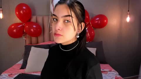 Alexa Thaylor online show from 02.21.25