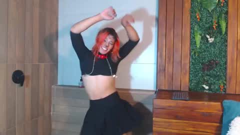 alexa_vandercloude online show from 01.30.25