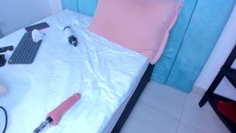 alexaa_small online show from 02.25.25