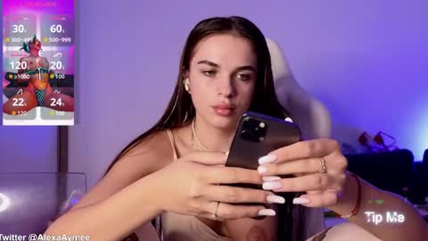 Snapshot of alexaaimee chatting on 09.20.25 Alexa online show from 09.20.25