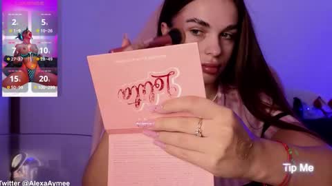 Snapshot of alexaaimee chatting on 10.09.25 Alexa online show from 10.09.25