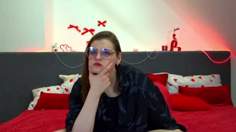 Snapshot of alexaavery chatting on 06.17.26 AlexaAvery online show from 06.17.26