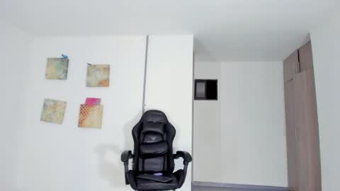 Snapshot of alexalovecastle1 chatting on 01.31.25 Alexandra Castillo online show from 01.31.25