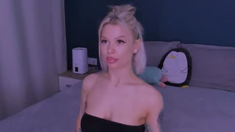 Alexa Mason online show from 01.20.25