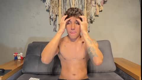 Snapshot of alexanddani chatting on 12.02.24 Alex Dani online show from 12.02.24