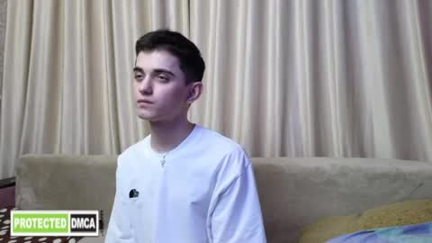 Snapshot of alexander_18_xxl chatting on 04.15.26 Alexander online show from 04.15.26