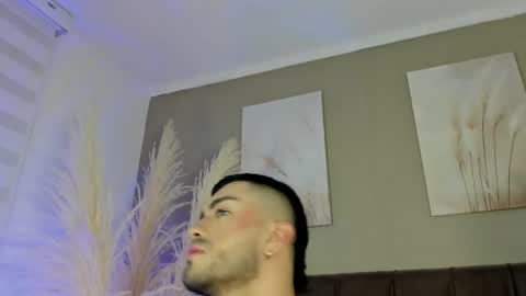 Snapshot of alexander_diiaz chatting on 06.01.26 Alexander Diaz online show from 06.01.26