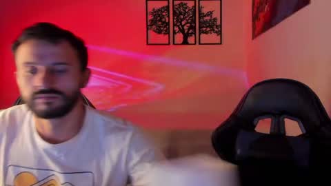 Snapshot of alexanderjaz chatting on 06.26.26 Alexander Jaz online show from 06.26.26