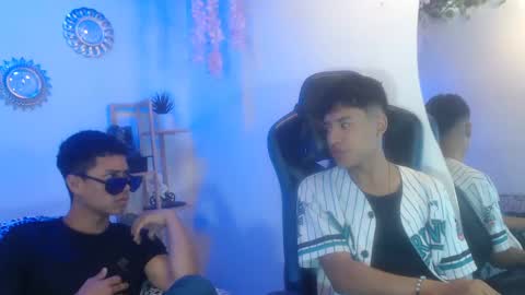 chicos hot online show from 09.30.25