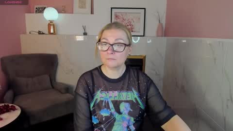 Alexandra online show from 02.17.25