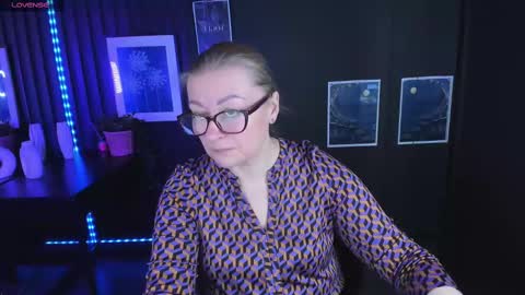 Alexandra online show from 02.21.25