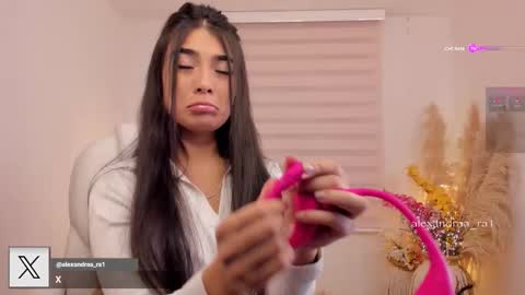 Alexandra Rodriguez online show from 11.24.25