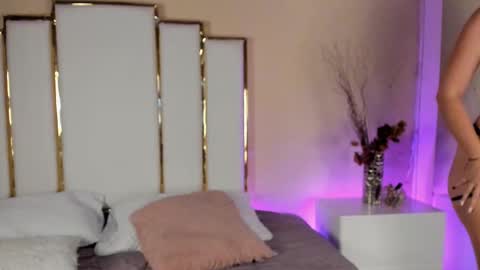 alexandraa_gomez online show from 09.29.25