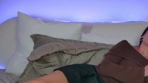 AlexandraBloom online show from 02.19.25