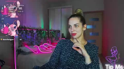 Snapshot of alexandracandy chatting on 05.11.26 alexandracandy online show from 05.11.26