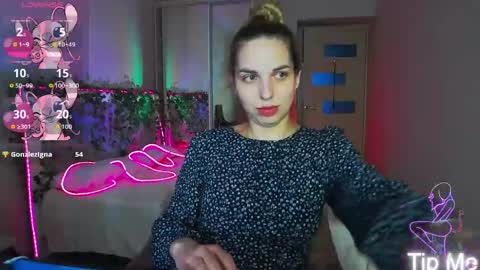 Snapshot of alexandracandy chatting on 05.11.26 alexandracandy online show from 05.11.26