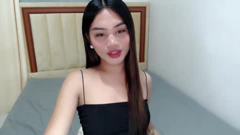 Snapshot of alexandralovely_9 chatting on 10.04.25 Andrea online show from 10.04.25