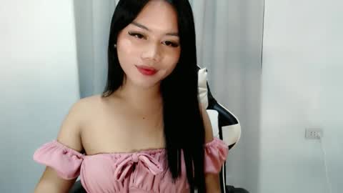 Snapshot of alexandralovely_9 chatting on 10.30.25 Andrea online show from 10.30.25