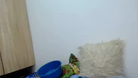 alexandrasaen online show from 02.24.25