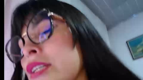 alexandrasaen online show from 09.27.25