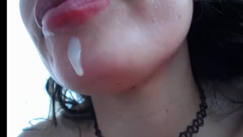 alexandrasaen online show from 11.30.25