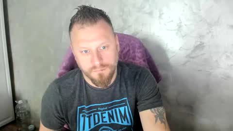 Snapshot of alexboy2022 chatting on 05.09.26 onlyfans..alexyno2022 online show from 05.09.26