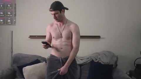 Snapshot of alexflirt chatting on 01.06.25 Alex online show from 01.06.25