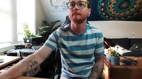 Snapshot of alexfoxxe chatting on 01.03.25 alexfoxxe online show from 01.03.25