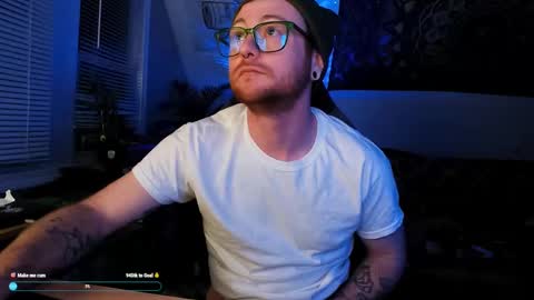 Snapshot of alexfoxxe chatting on 02.01.25 alexfoxxe online show from 02.01.25