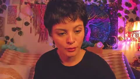 Snapshot of alexiafisher_ chatting on 06.19.26 Alex online show from 06.19.26