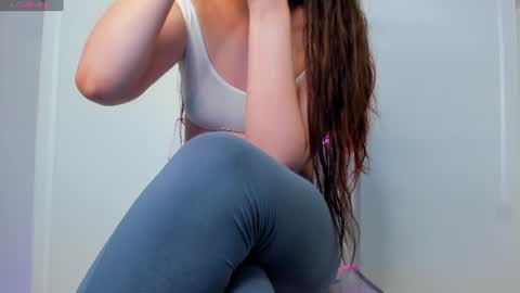 Snapshot of alexialuxe chatting on 07.23.26 alexialuxe online show from 07.23.26