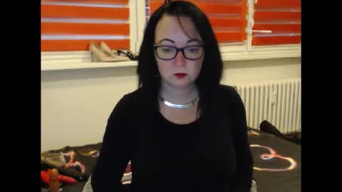 Snapshot of alexie33 chatting on 11.09.25 alexie33 online show from 11.09.25