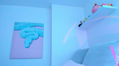 Alexiis 3 online show from 09.15.25