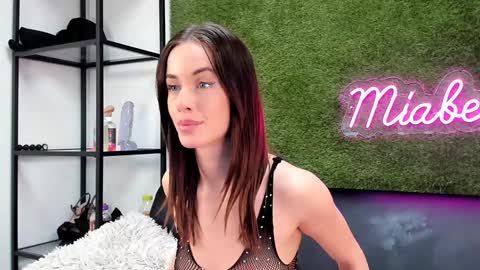 alexisbanx online show from 12.15.24