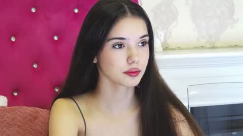 Snapshot of alexisdevine chatting on 06.15.26 alexisdevine online show from 06.15.26