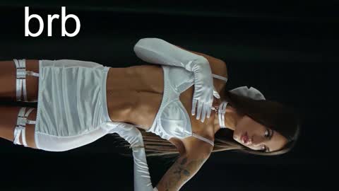 Alexis   Mon Tue Wed Thu Fri 7 GMT 0100am-0700am  online show from 10.02.25