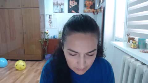 AlexisMillers online show from 10.28.25