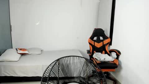 ALEXJ BLACK online show from 11.19.25