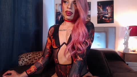 Snapshot of alexjhonsson chatting on 12.22.24 Alexjhonsson online show from 12.22.24