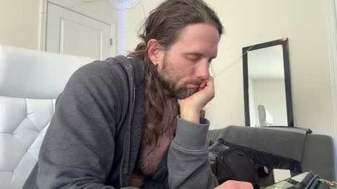 Snapshot of alexmanndickerson chatting on 01.17.25 Alex Mann online show from 01.17.25