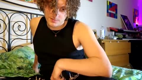 Snapshot of alexrhodesxxx chatting on 01.23.25 Alex online show from 01.23.25