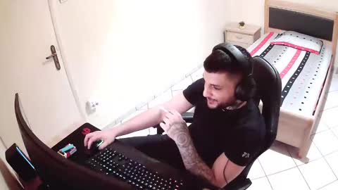 alexthepro00 online show from 05.17.26